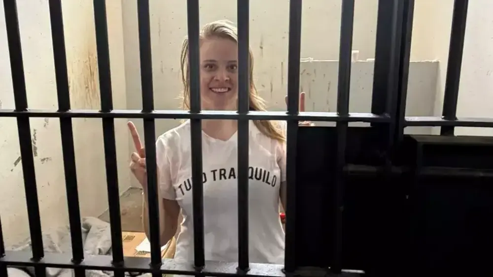 Advogada denuncia "Coach Irônica" por ameaça e stalking