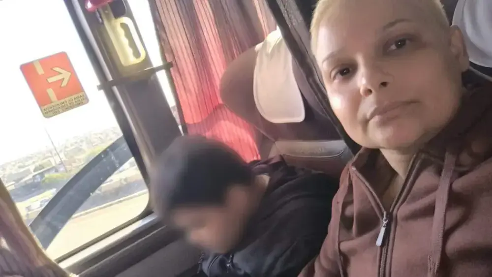 Após panes, ônibus chega com 16h de atraso