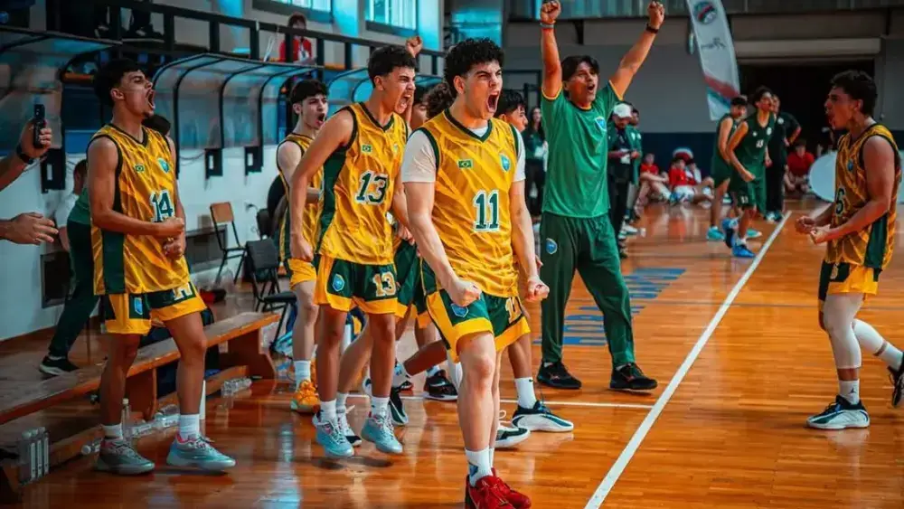 Basquete de MS leva Brasil às oitavas do Mundial Escolar