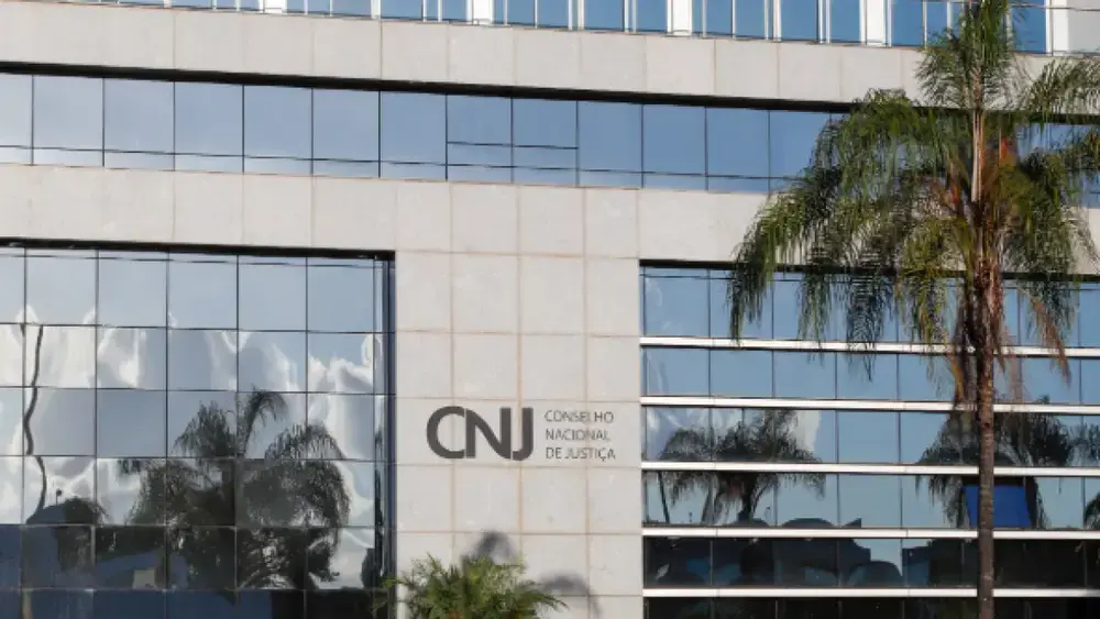 CNJ cria grupo para revisar salários e verbas da magistratura