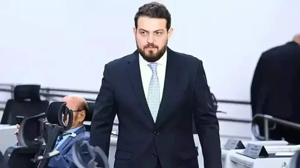 Justiça suspende ação de Claudinho Serra por dúvida sobre competência