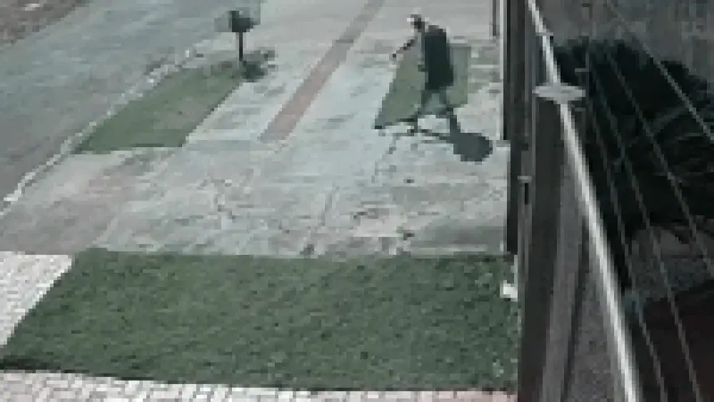 Ladrão furta casa e foge com TV na Vila Ipiranga