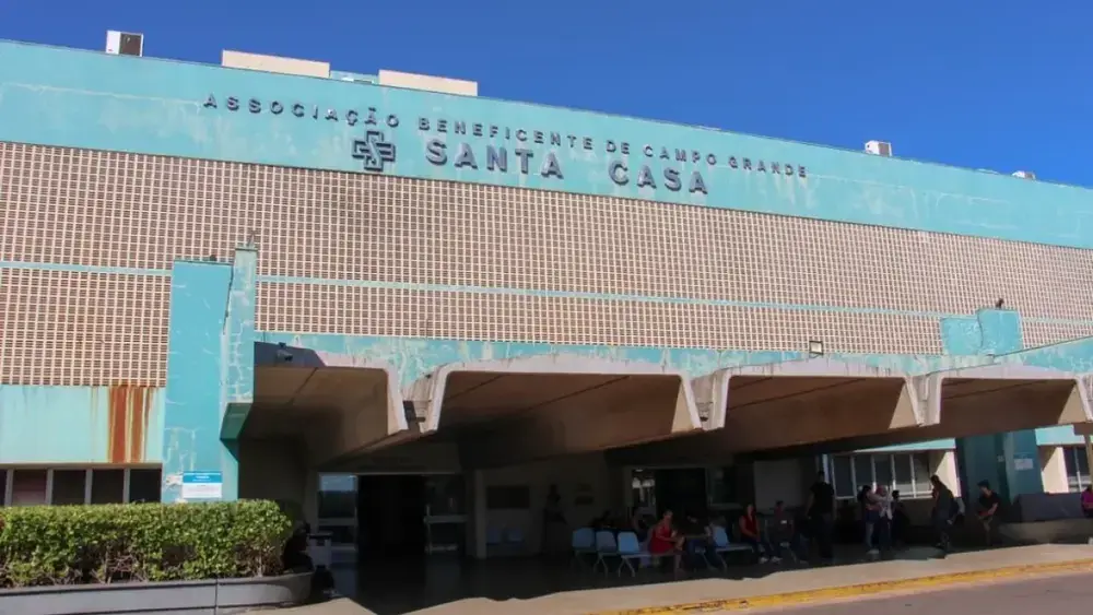 Lula sanciona lei que libera FGTS para santas casas até 2030