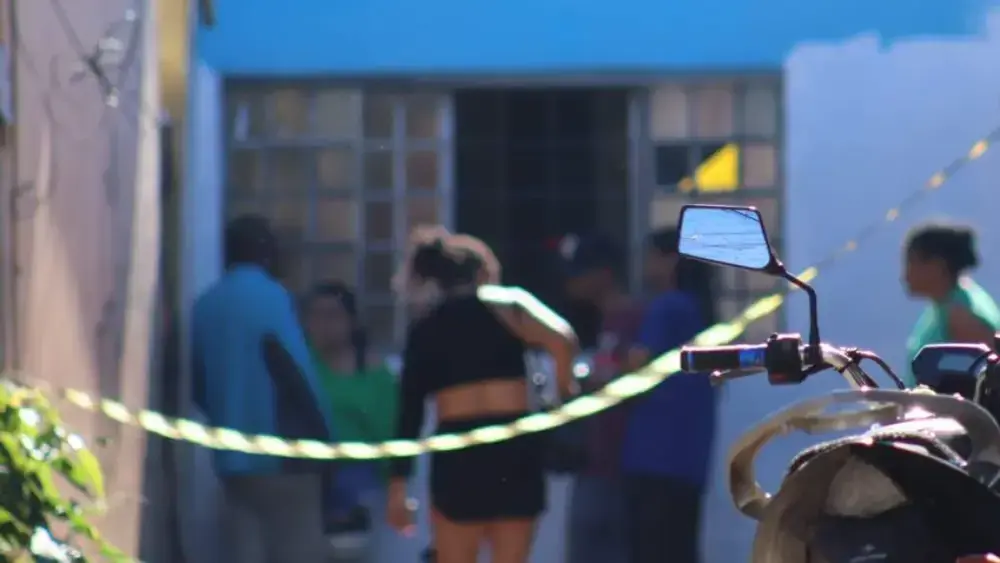 Mãe de vítima trans se habilita como assistente de acusação