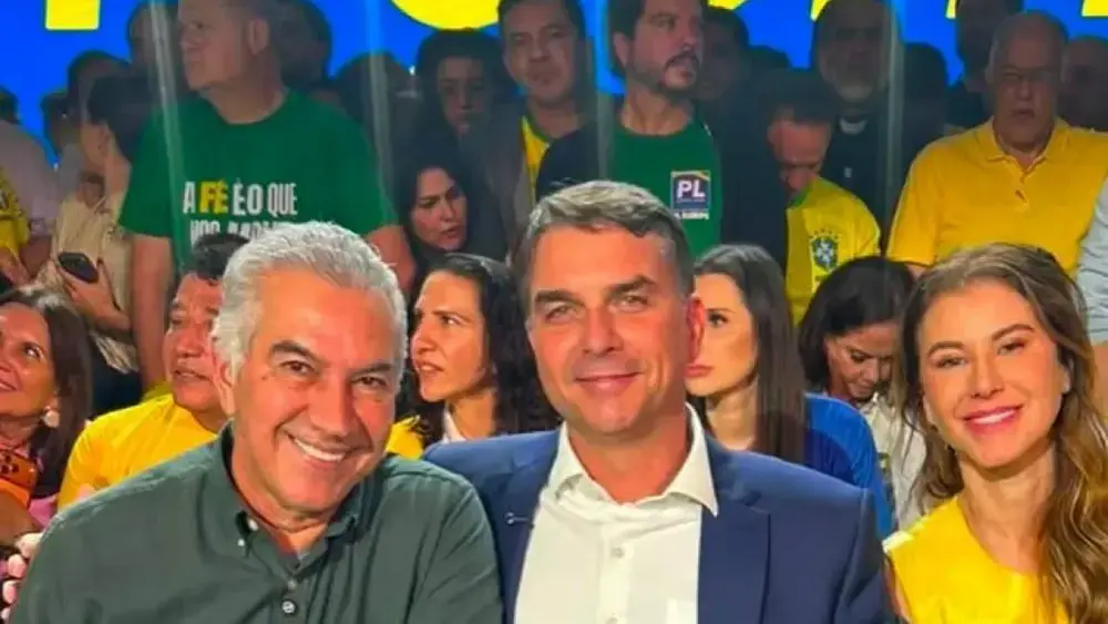 PL oficializa candidatura de Flávio Bolsonaro à Presidência